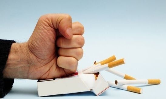 престанак пушења како би се спречио бол у зглобовима прстију